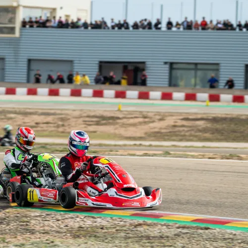 El mejor karting nacional regala un intenso sábado de mangas y clasificaciones en MotorLand Aragón El mejor karting nacional regala un intenso sábado de mangas y clasificaciones en MotorLand Aragón